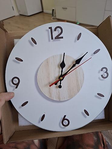 Saat yenidir,,,30 sm olcude mdf matrialda lalafo.az -da Saat yenidir,,,30 sm olcude mdf matrialda