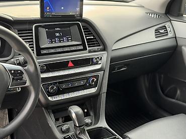 Hyundai: Hyundai Sonata: 2021 г., 2 л, Автомат, Газ, Седан — 10