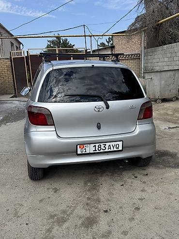тоета: Toyota Vitz: 2000 г., Автомат, Бензин, Хэтчбэк — 3