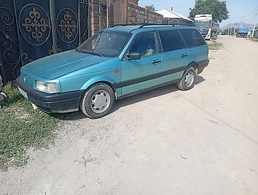 купить девятку: Volkswagen Passat Variant: 1993 г., 2 л, Механика, Бензин, Универсал — 4