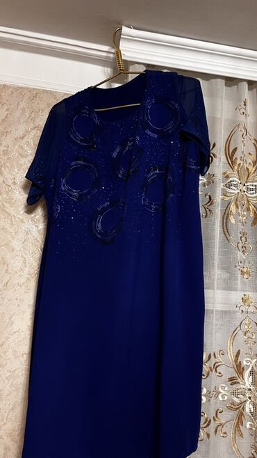 Gündəlik donlar: Qadın geyimləri dəsti – 4 paltar 1) Qızılı-qara uzun ziyafət paltarı — 5