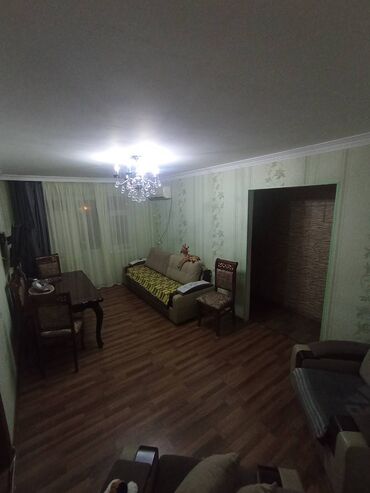 7 ci mikrorayon 1 otaqlı mənzil: Sumqayıt, 2 otaqlı, Köhnə tikili, 45 kv. m