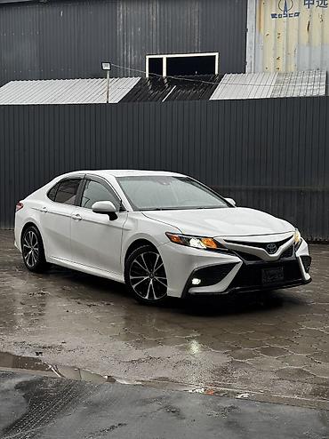 Toyota: Toyota Camry: 2019 г., 2.5 л, Вариатор, Гибрид, Седан — 1