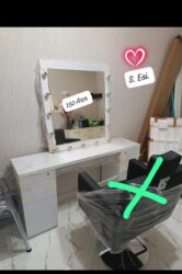 Yataq otağı dəstləri: İşlənmiş, Makiyaj üçün masa, Güzgülü lalafo.az -da Yataq otağı dəstləri: İşlənmiş, Makiyaj üçün masa, Güzgülü