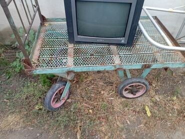 авто матарист: Продается тачка 4 калесная ездить нормально всё работает