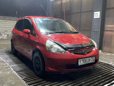 Honda: Honda Fit: 2004 г., 1.3 л, Автомат, Бензин, Хэтчбэк