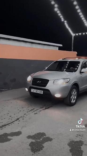 Hyundai: Hyundai Santa Fe: 2 л | 2009 г. Внедорожник — 4
