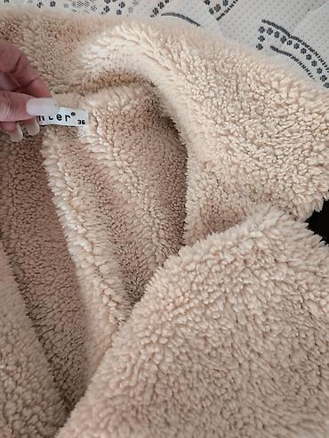 bomber kurtka: Puxovik kurtka, Trendyolmilla, S, M — 3