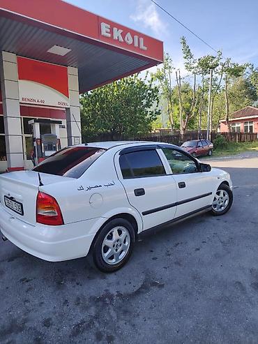 195 50 15: Opel Astra: 1.6 l | 2000 il 111222 km Sedan — 3