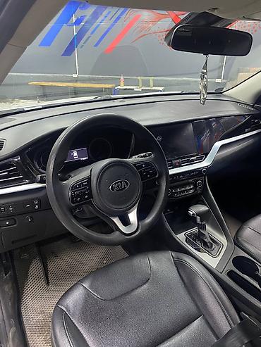 рул: Kia Niro: 2020 г., 1.6 л, Автомат, Гибрид, Кроссовер — 4