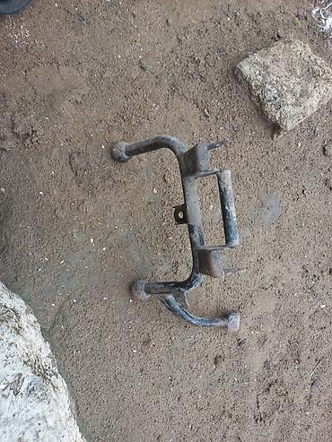 zapças: Moped/motosiklet üçün arxa ayaqaltı və sərnişin tutacaqlı metal — 1