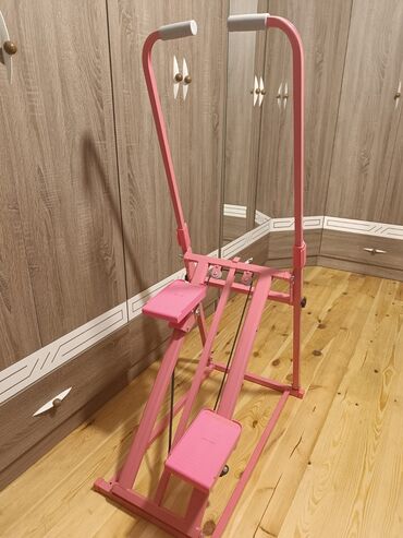 Kimya: Məhsul: Ev üçün fitnes stepperi (skier/glider tipli) Xüsusiyyətlər: -