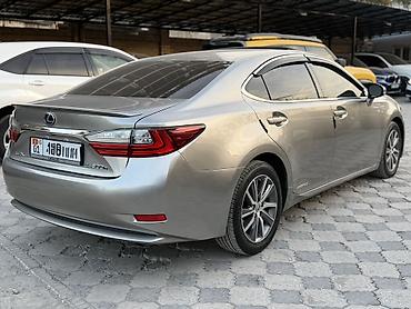 ct 200: Lexus ES: 2016 г., 2.5 л, Вариатор, Гибрид, Седан — 5