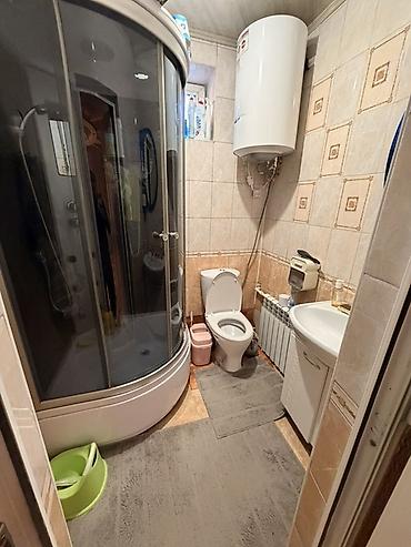 участок по дом: 210 м², 6 комнат и более, Можно с животными — 9