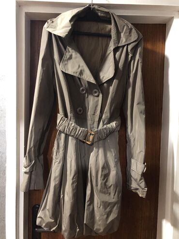 p s jakne i kaputi: L (EU 40), Upotrebljenо, Sa postavom, bоја - Maslinasto zelena