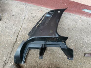 Auto delovi: Nosači zadnje police gepeka Lada Niva 21213,21214. Polovno, ocuvano — 17