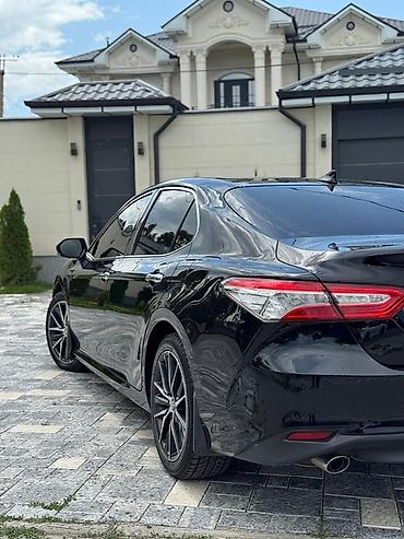 rolls royce phantom: Toyota Camry: 2019 г., 3.5 л, Автомат, Бензин, Седан — 5