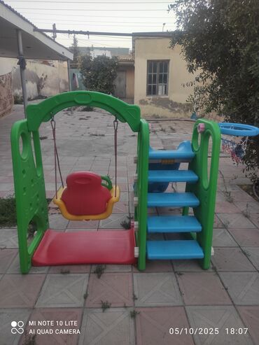 Yelləncəklər: İşlənmiş, Zontiksiz