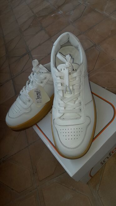 Krasofkalar və idman ayaqqabıları: LUFİAN TƏMİZ 100% HƏQİQİ DƏRİ SNEAKERS Kişi üçün İstehsalçı ölkə -da lalafo.az — 10 Krasofkalar və idman ayaqqabıları: LUFİAN TƏMİZ 100% HƏQİQİ DƏRİ SNEAKERS Kişi üçün İstehsalçı ölkə — 10