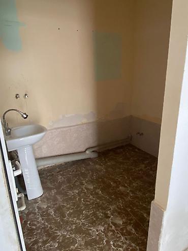 arendaya doner evi: Icarəyə verilir – kiçik kommersiya/iş yeri üçün otaq - Tək geniş otaq — 4