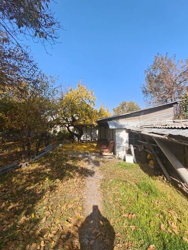 продаю дом манас аэропорт: 6 соток, Для бизнеса, Красная книга, Тех паспорт, Договор купли-продажи