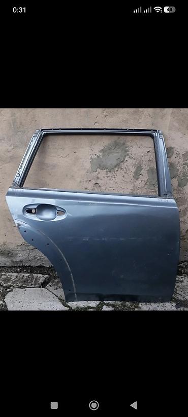 Кузовные детали: Дверь Задняя правая Subaru, Б/у, Оригинал — 1