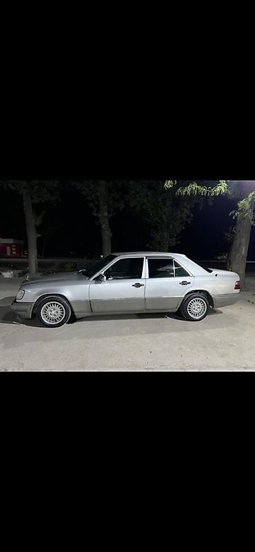 bud e9: Mercedes-Benz W124: 1993 г., 2.2 л, Автомат, Бензин, Седан — 3