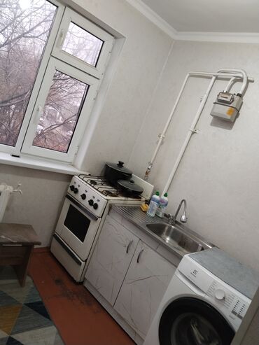 Долгосрочная аренда квартир: 3 комнаты, С подселением, С мебелью частично at lalafo.kg — 3 Долгосрочная аренда квартир: 3 комнаты, С подселением, С мебелью частично — 3