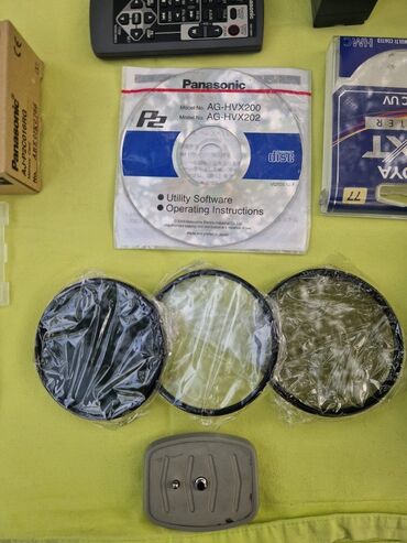 Videokameralar: Panasonic P2 DVCPRO HD peşəkar video kamera + Manfrotto 503HDV tripod — 20