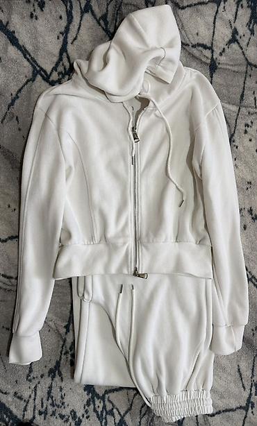 Пуховики и зимние куртки: Вещи все в оригинале Zara, H&amp, Mango, Tim Horton’s — 6