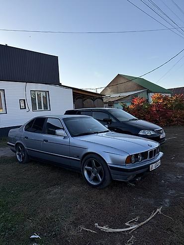 124 вампер: BMW 5 series: 1989 г., 3 л, Механика, Бензин, Седан — 1