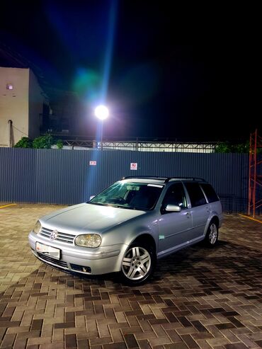 битый гольф: Volkswagen Golf: 2002 г., 2 л, Автомат, Бензин, Универсал