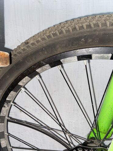 зимняя резина на велосипед: Продам велосипед подростковый. Скоростной. Резина в идеальном