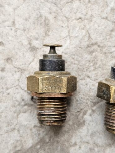 Датчики, сенсоры, предохранители: Audi 1990 г., Б/у, Оригинал, Германия — 5