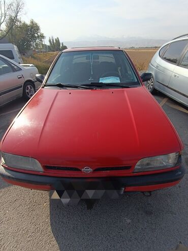 японские машина: Nissan Sunny: 1991 г., 1.6 л, Механика, Бензин, Седан