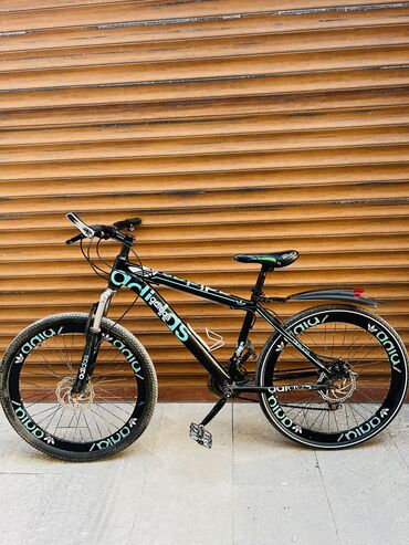 hybrid velosipedi: Горный велосипед Adidas, 26"