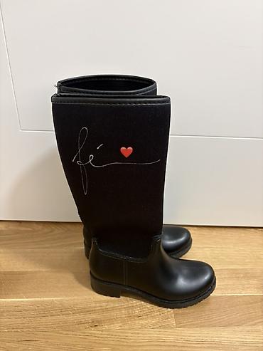 nike duckboot: Ženske gumene čizme do kolena, crne. - Materijal: donji deo od — 2