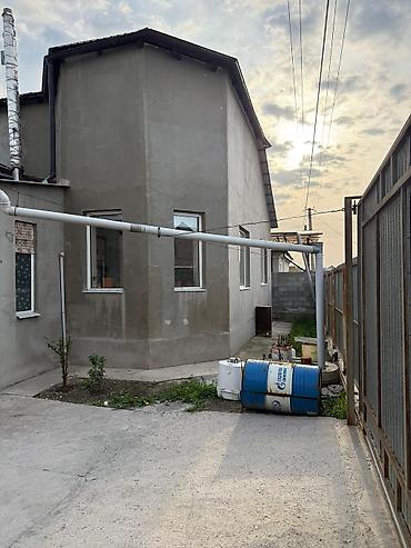 Продажа коттеджей и домов: 🏡 Продаётся участок с домом в Эркин-Тоо2 📍 Тихий и перспективный — 5