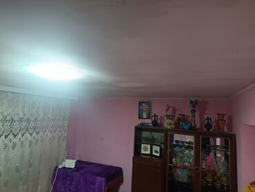 Həyət evləri və villaların satışı: 6 otaqlı, 108 kv. m, Kredit yoxdur, Orta təmir — 18