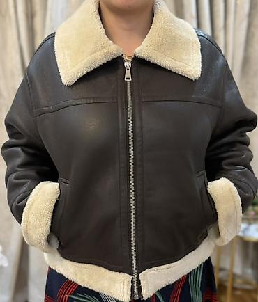 aviator: Qadınlar üçün qısa dizaynlı, zamoklu süni dəridən qara aviator/jaket — 1