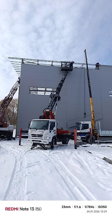 Услуги автокрана: Профессиональные услуги автовышки высотой до 30 метров и общим грузом — 8