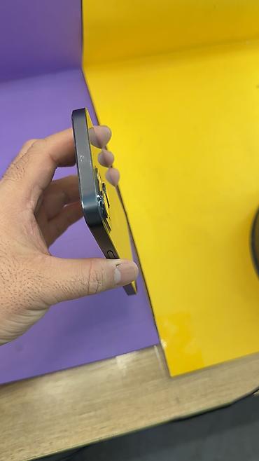 Apple iPhone: IPhone 13, Б/у, 256 ГБ, 95 % — 9