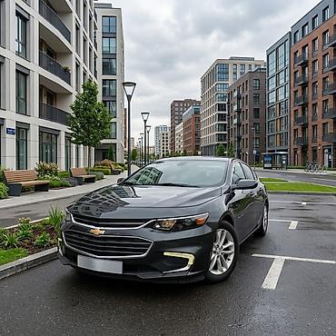 barmaqlıq: Chevrolet Malibu LT – biznes sinifində rahatlıq və üslub - Korpus — 1