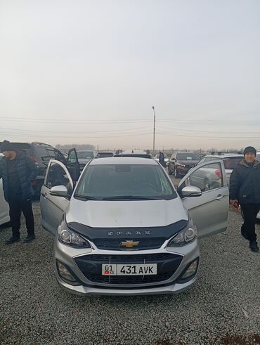Chevrolet: Chevrolet Spark: 2019 г., 0.1 л, Автомат, Бензин, Хэтчбэк — 4