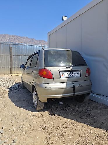 арзан матиз 1: Daewoo Matiz: 2005 г., 0.8 л, Кол менен иштөөчү, Бензин, Хетчбек — 3