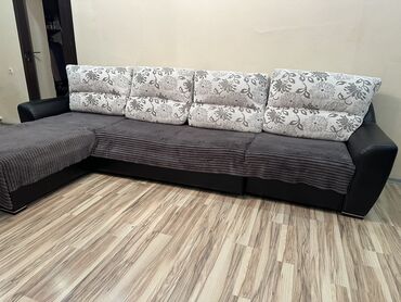 диван в комплекте с креслами: Диван с подушками раскладной с креслом за 22000 Б/у длина 3,5 ширина