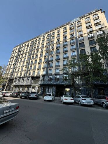 1 комнатную квартиру в центре: 1 комната, 49 м², Элитка, 5 этаж, ПСО (под самоотделку)