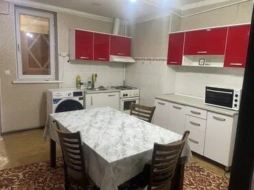 Долгосрочная аренда домов: 60 м², 2 комнаты, Утепленный, Бронированные двери, Парковка