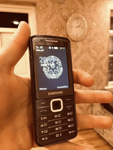 телефон fly wifi: IPhone 13