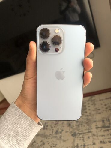 камера лампа: IPhone 13 Pro, Б/у, 256 ГБ, Sierra Blue, 84 %